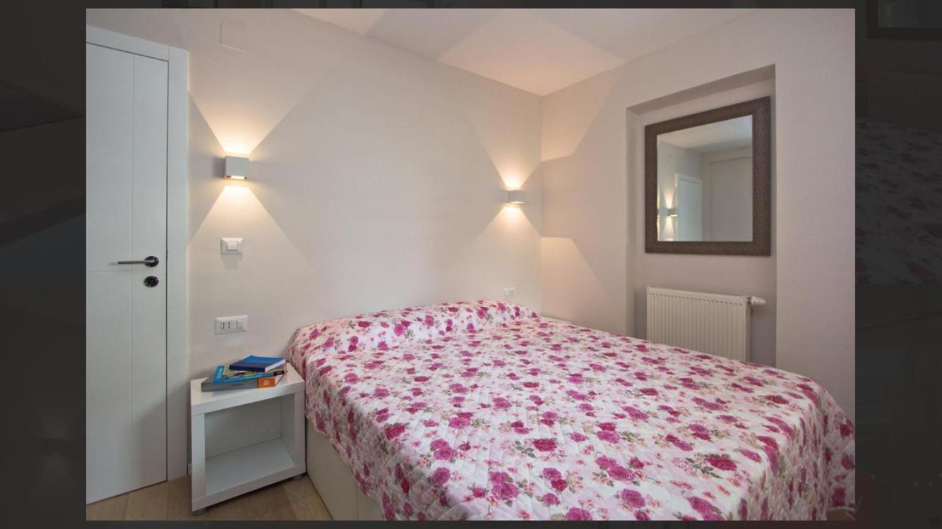 Adria Apartments Πόρετς Εξωτερικό φωτογραφία